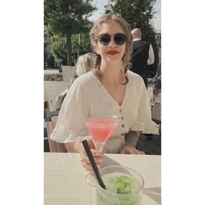 Meet your Posher, Amy